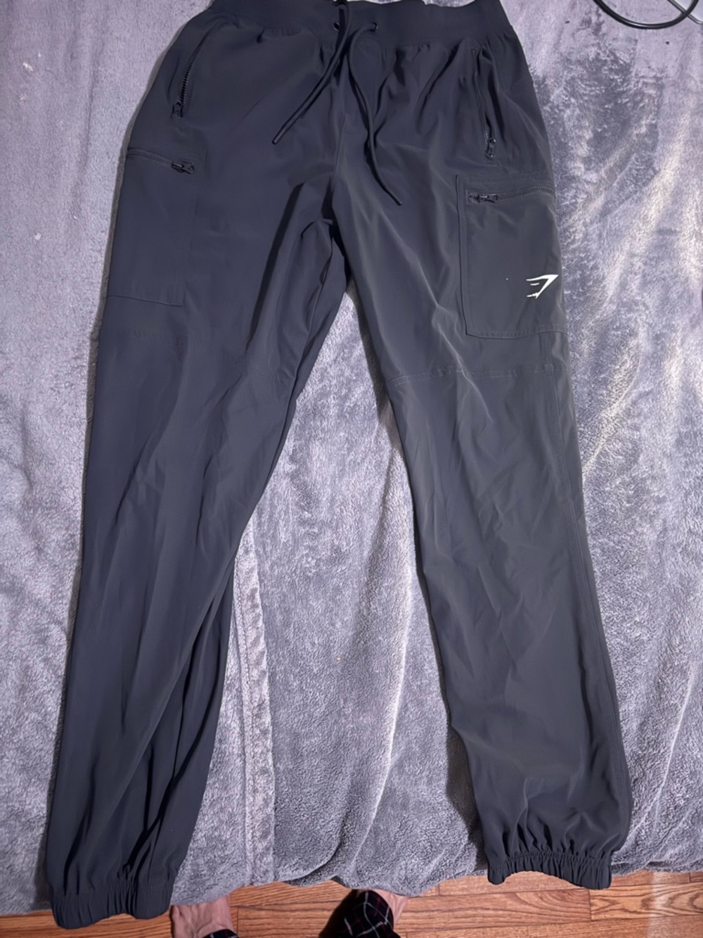 Gymshark Men’s Black rest day cargo woven Pants